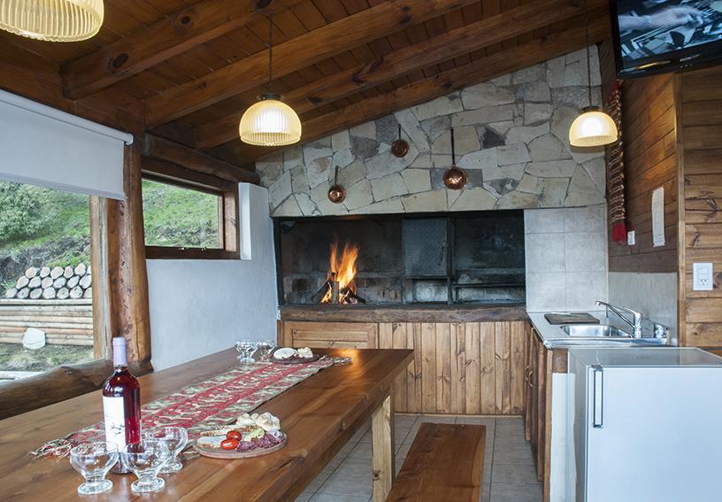 Pailahue Cabanas Lodge San Carlos de Bariloche Exterior photo